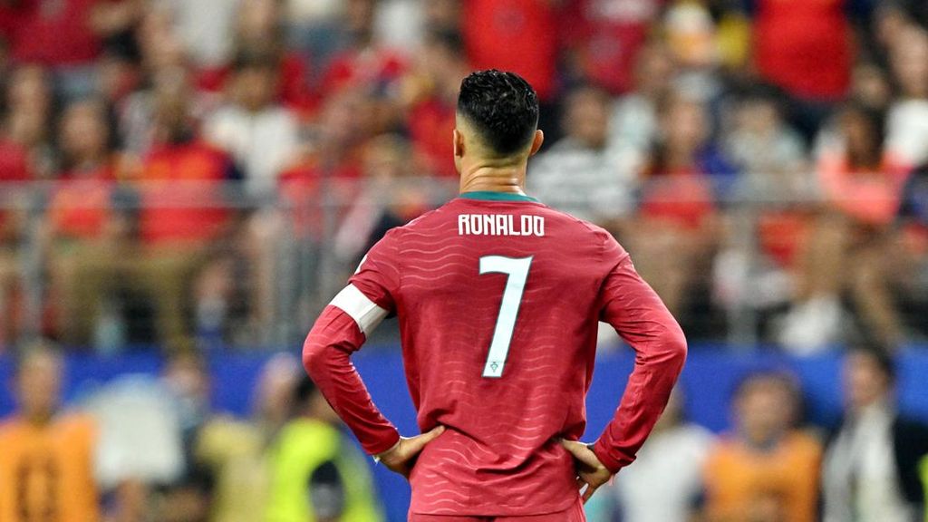 Ronaldo Unggah 'Portugal Sempre' usai Tersingkir, Bikin Fans Terharu